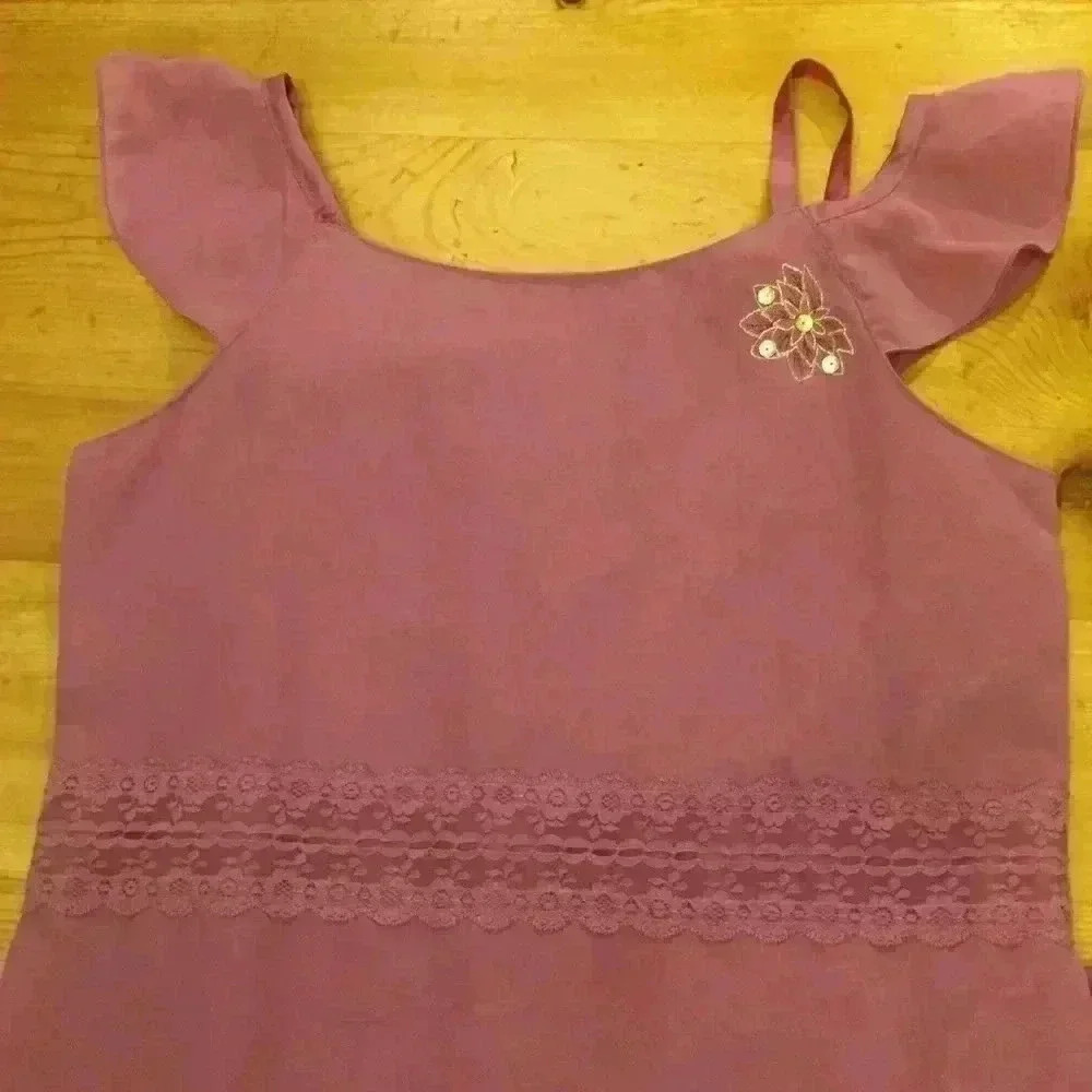 American Girl Dress with Free Gift - Picture 4 of 8